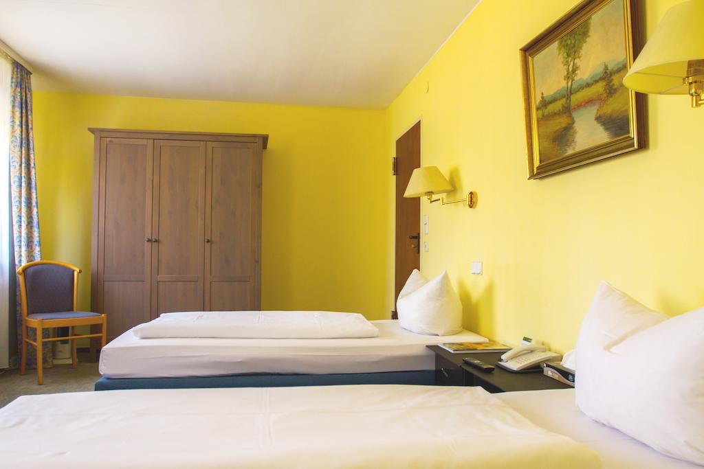 Hotel Heidekrug Oberursel Pokoj fotografie